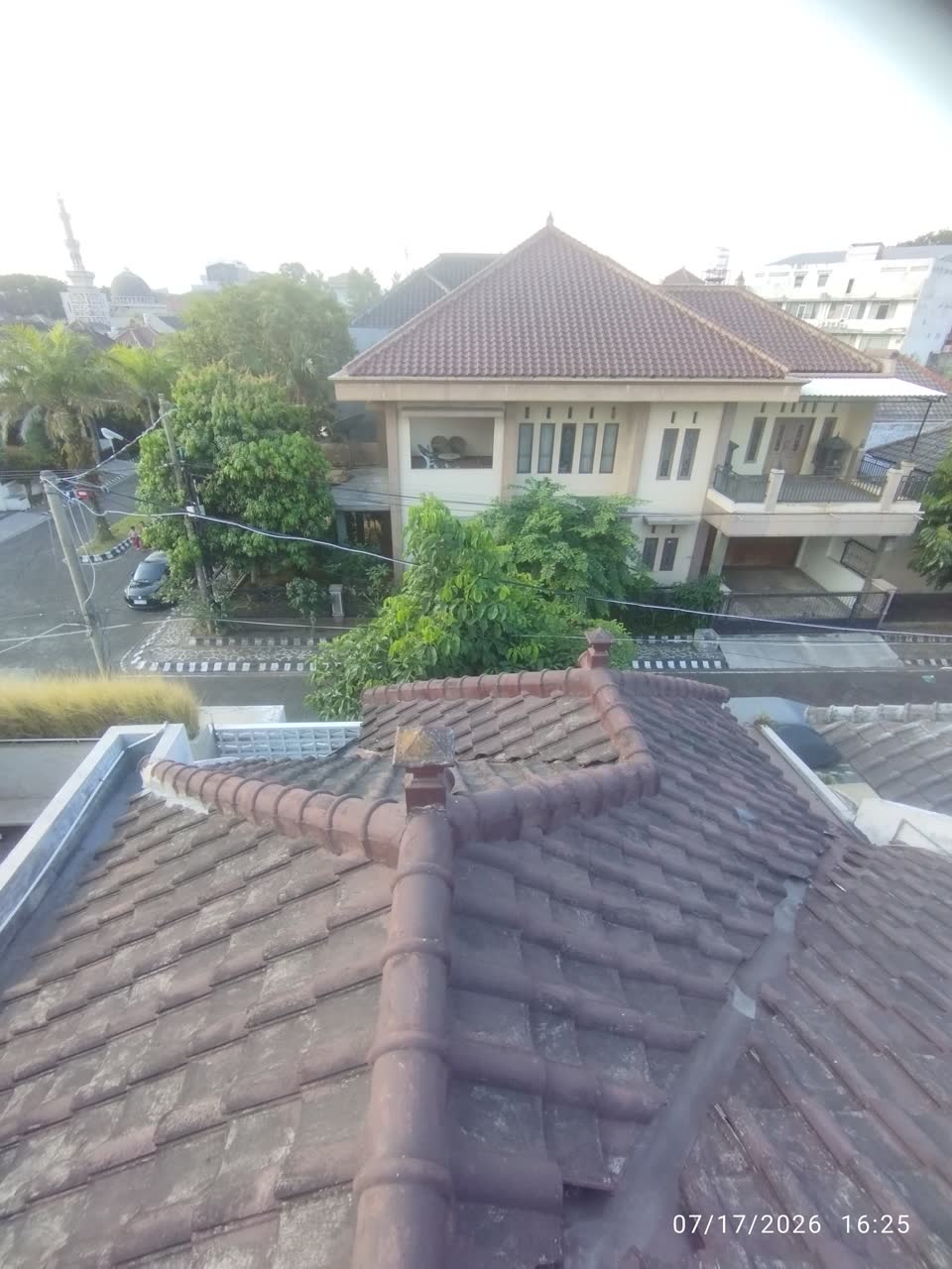 Atap lama rumah Bu Palupi